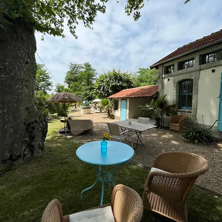 La Gare De L'art - Gaestehaus Im Ehemaligen Bahnhof Aparthotel 3*